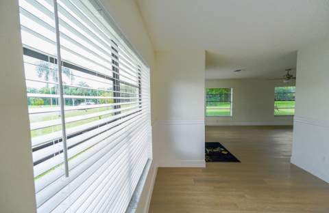 4971 Palm Hill Drive, West Palm Beach FL - photo 16 of 44