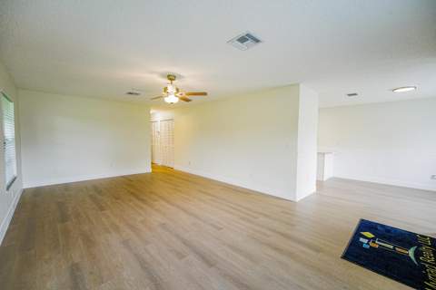 4971 Palm Hill Drive, West Palm Beach FL - photo 18 of 44