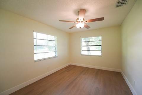 4971 Palm Hill Drive, West Palm Beach FL - photo 24 of 44