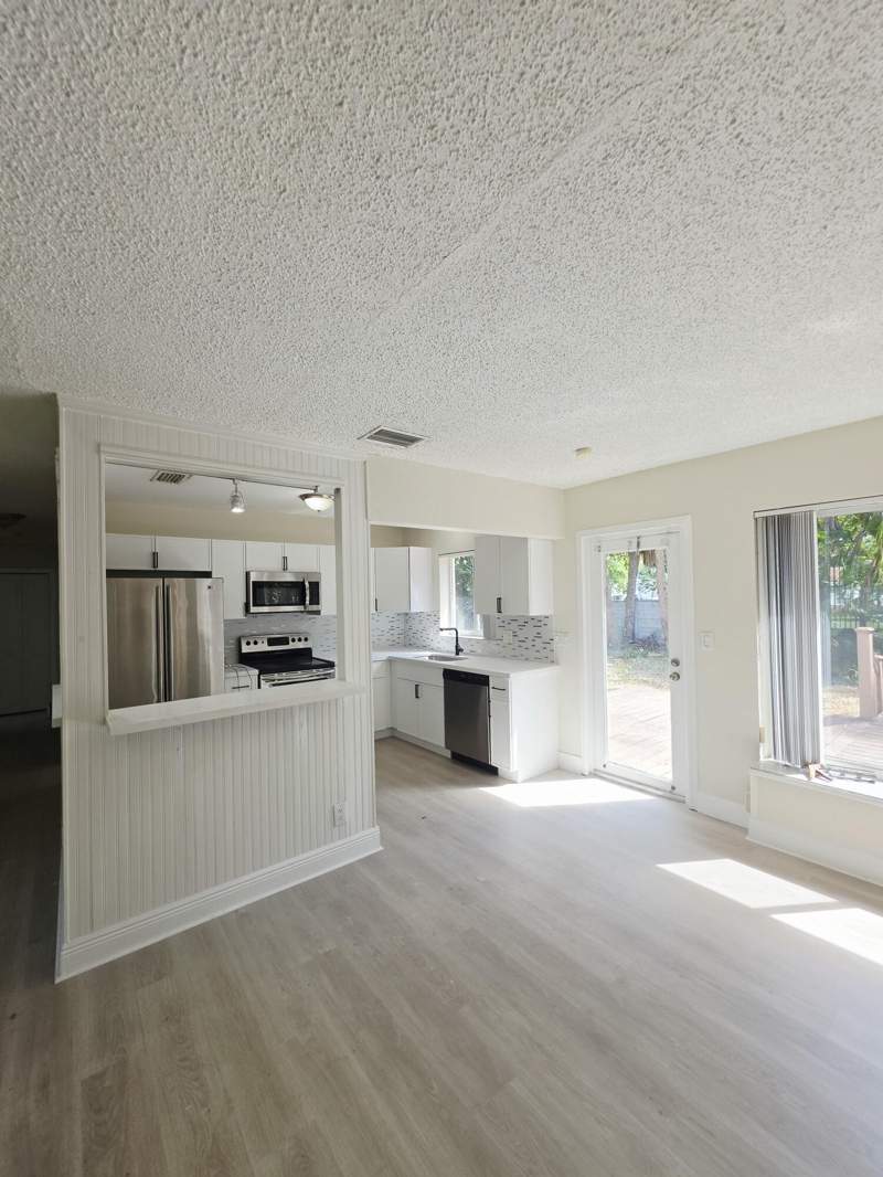 3 bedroom Single Family Residence at 1432 NE 27th Street, Middle River Estates, Wilton Manors — photo 3
