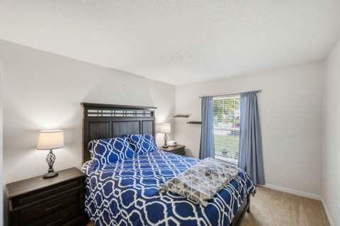 1402 SW Broadview Street, Port St. Lucie FL - photo 15 of 38
