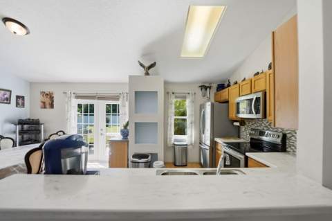 1402 SW Broadview Street, Port St. Lucie FL - photo 8 of 38