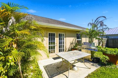 1402 SW Broadview Street, Port St. Lucie FL - photo 22 of 38