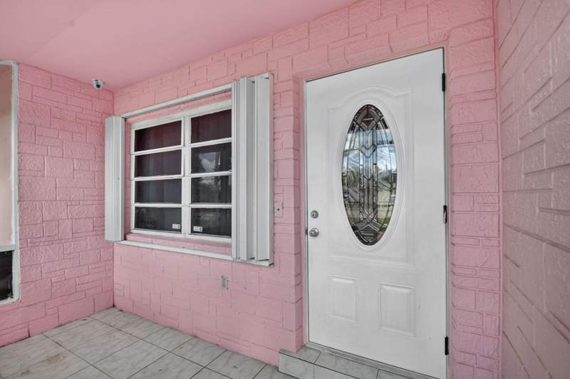 4 bedroom Single Family Residence at 1186 Drexel Road, Wynnewood Acres 2, West Palm Beach — photo 4