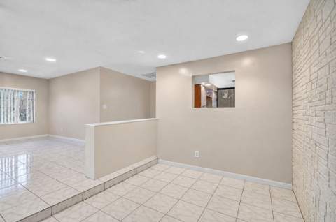 1186 Drexel Road, West Palm Beach FL - photo 15 of 48