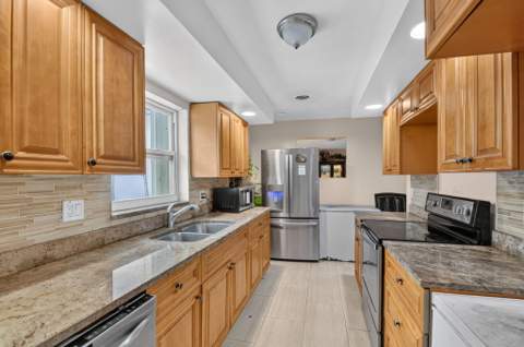 1186 Drexel Road, West Palm Beach FL - photo 18 of 48