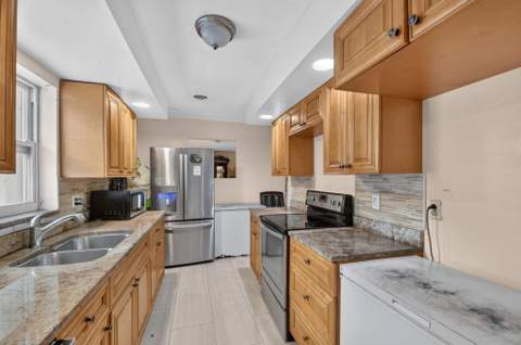 1186 Drexel Road, West Palm Beach FL - photo 19 of 48