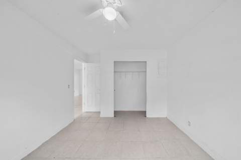 5802 Orange Road, West Palm Beach FL - photo 9 of 46