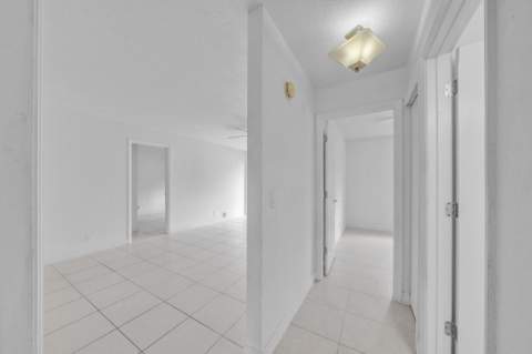 5802 Orange Road, West Palm Beach FL - photo 18 of 46