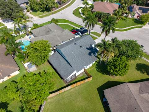 10866 Cambay Circle, Boynton Beach FL - photo 6 of 38