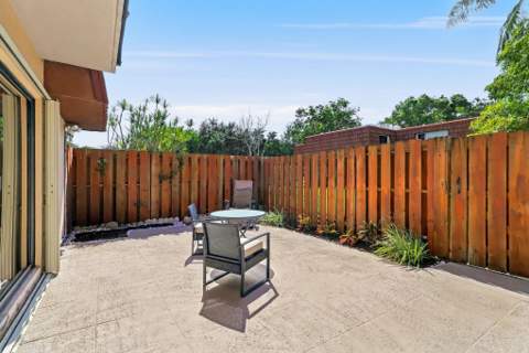 3105 Spanish Wells Drive #8-B, Delray Beach FL - photo 8 of 27