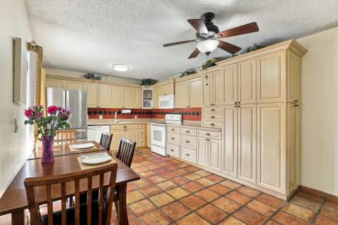 3105 Spanish Wells Drive #8-B, Delray Beach FL - photo 15 of 27