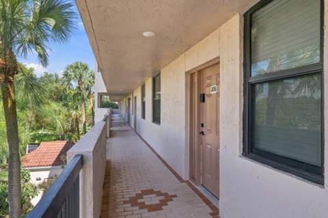 2766 Carambola Circle #305, Coconut Creek FL - photo 20 of 29