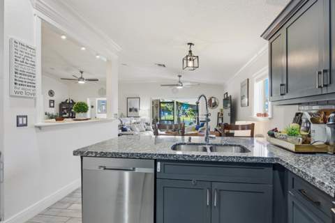 2099 Newport Isles Boulevard, Port St. Lucie FL - photo 14 of 51