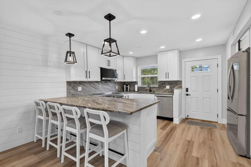 2 bedroom Condominium at 200 N El Mar Drive #B202, Beach Club Colony, Jensen Beach — photo 4