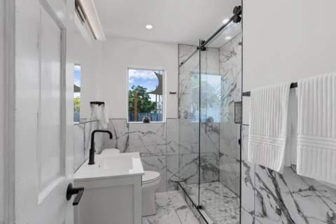 918 SE 3rd Avenue, Delray Beach FL - photo 12 of 20