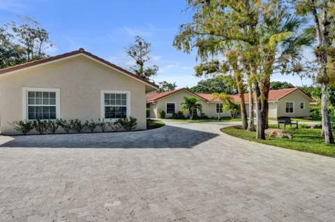5000 NW 81st Avenue, Coral Springs FL - photo 10 of 83