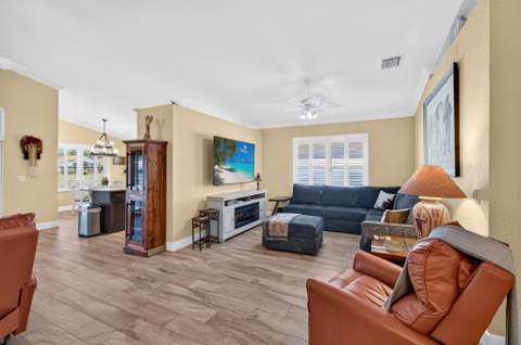 10398 Utopia Circle, Boynton Beach FL - photo 13 of 73