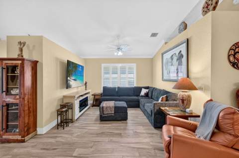 10398 Utopia Circle, Boynton Beach FL - photo 14 of 73
