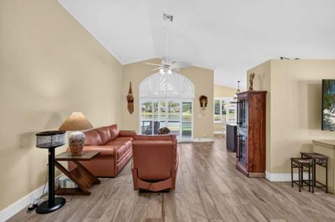 10398 Utopia Circle, Boynton Beach FL - photo 20 of 73