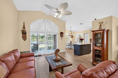 10398 Utopia Circle, Boynton Beach FL - photo 21 of 73