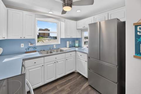 1111 N Riverside Drive #401, Pompano Beach FL - photo 9 of 42