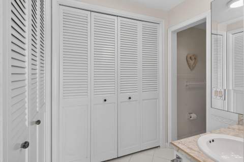 1111 N Riverside Drive #401, Pompano Beach FL - photo 21 of 42