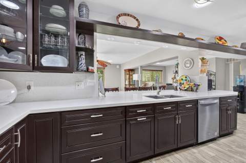 291 SW 60th Avenue, Plantation FL - photo 6 of 40