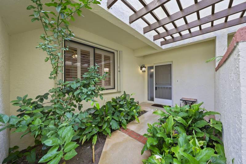 2 bedroom Condominium at 403 Sea Oats Drive #B, Sea Oats Of Juno Beach Condo, Juno Beach — photo 3