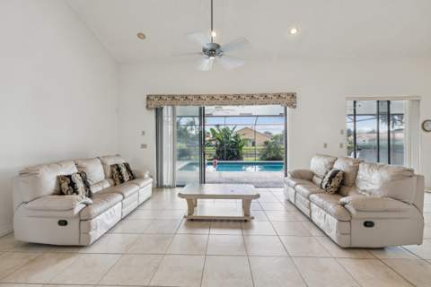 1240 NW 100th Way, Plantation FL - photo 12 of 53