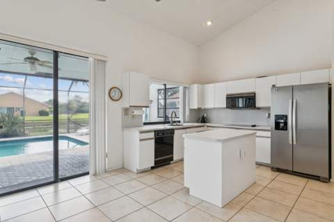 1240 NW 100th Way, Plantation FL - photo 18 of 53