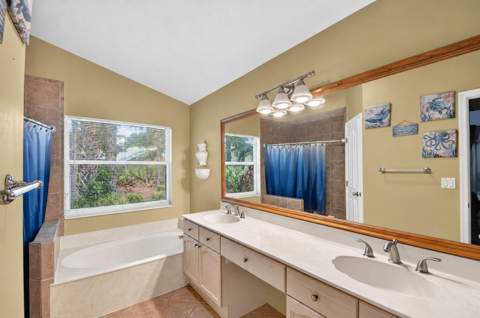 174 Harbor Lake Circle, Greenacres FL - photo 10 of 57