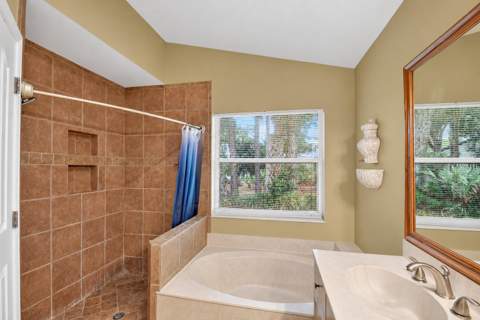 174 Harbor Lake Circle, Greenacres FL - photo 11 of 57