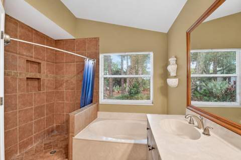 174 Harbor Lake Circle, Greenacres FL - photo 12 of 57