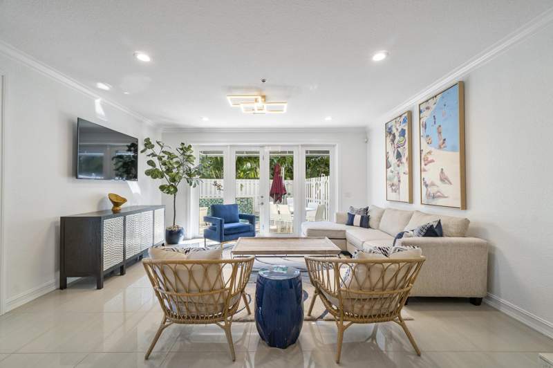 4 bedroom Townhouse at 4218 Sea Grape Drive, Silver Shores Unit, Lauderdale-By-The-Sea — photo 4