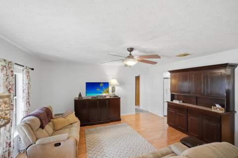 1632 SW Sylvester Lane, Port St. Lucie FL - photo 6 of 40