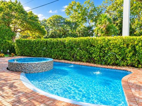 115 Magic Way, Jupiter FL - photo 23 of 28