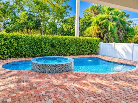 115 Magic Way, Jupiter FL - photo 22 of 28