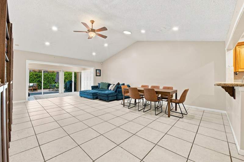 3 bedroom Single Family Residence at 6911 Consolata Street, Tiburon II Ph I, Boca Raton — photo 4