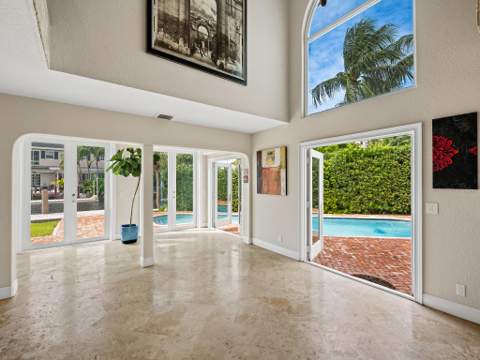708 SE 7th Street, Delray Beach FL - photo 9 of 47