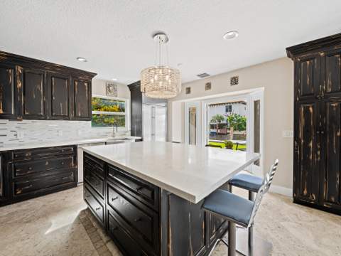 708 SE 7th Street, Delray Beach FL - photo 12 of 47