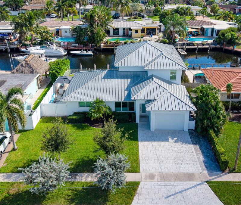 4 bedroom Single Family Residence at 120 SE 12th Court, Cypress Harbor 1st Sec, Pompano Beach — photo 4