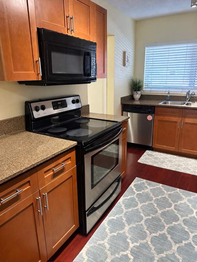 2 bedroom Condominium at 631 E Woolbright Road #207, Bermuda Cay, Boynton Beach — photo 3