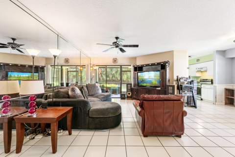 2508 Aspen Way, Boynton Beach FL - photo 11 of 24