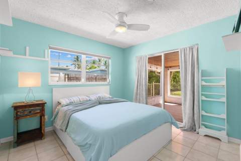 214 NE 28th Road, Boca Raton FL - photo 17 of 45