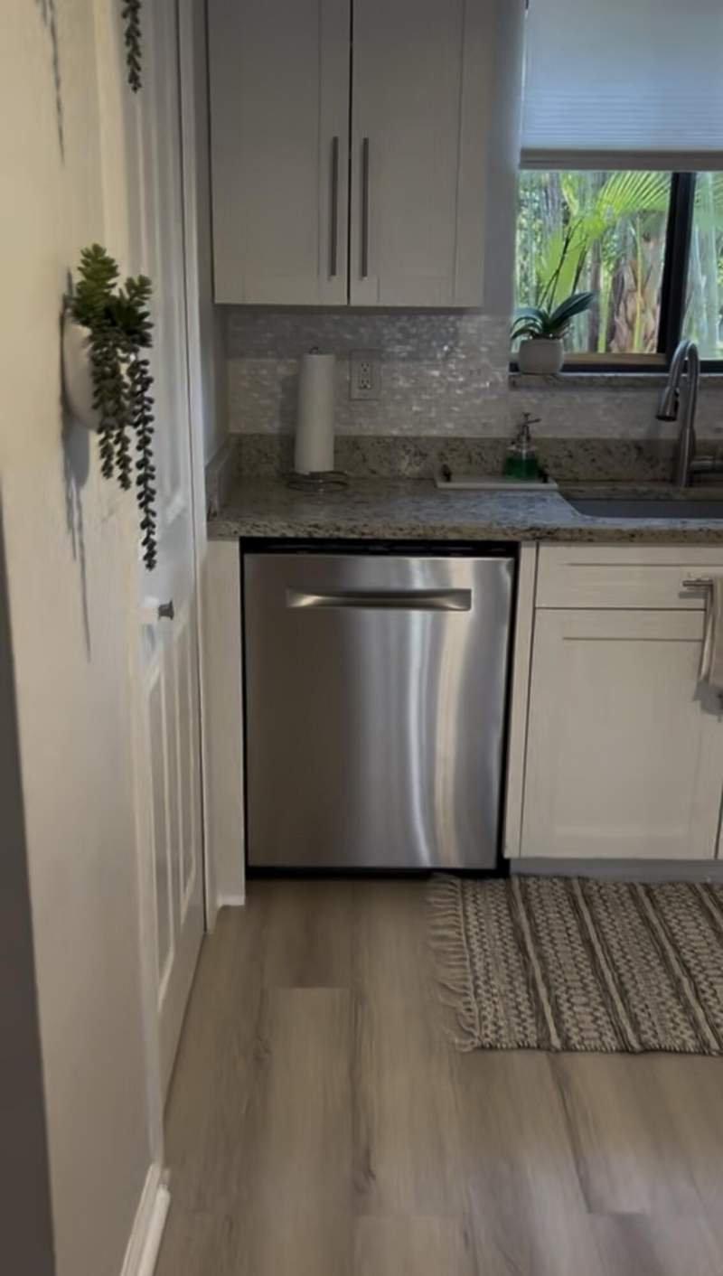 2 bedroom Townhouse at 11892 Sturbridge Lane, Sturbridge Village, Wellington — photo 3
