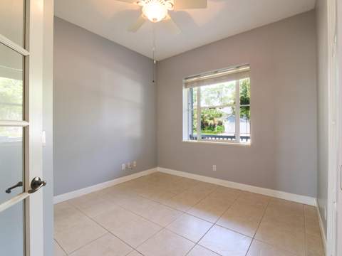615 NE Canoe Park Circle, Port St. Lucie FL - photo 17 of 56