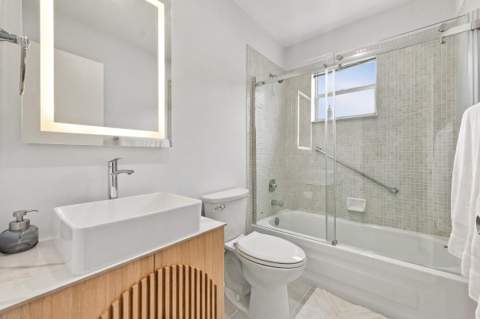 74 Normandy B, Delray Beach FL - photo 10 of 28