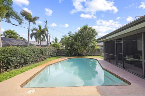 80 W Rubber Tree Drive, Lake Worth FL - photo 23 of 42