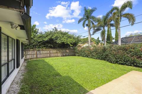 80 W Rubber Tree Drive, Lake Worth FL - photo 24 of 42